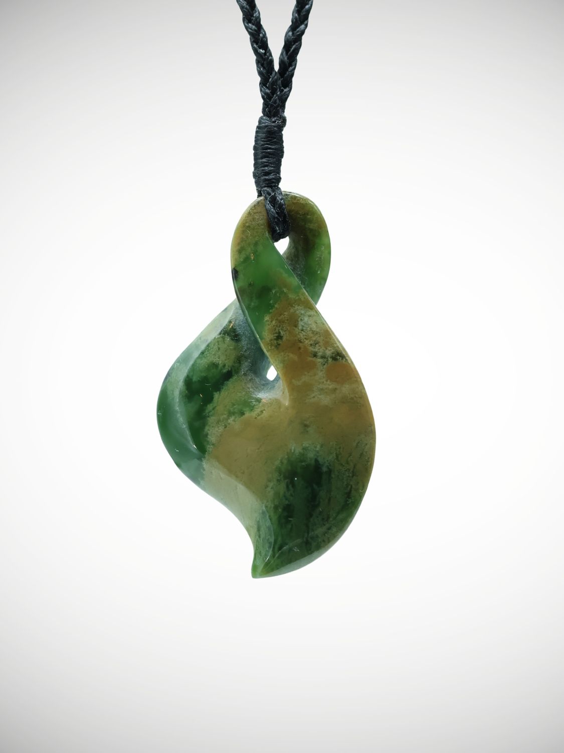 Moko Pounamu Pikorua (Twist) NZ Genuine Kahurangi Flower Greenstone - Arapohue