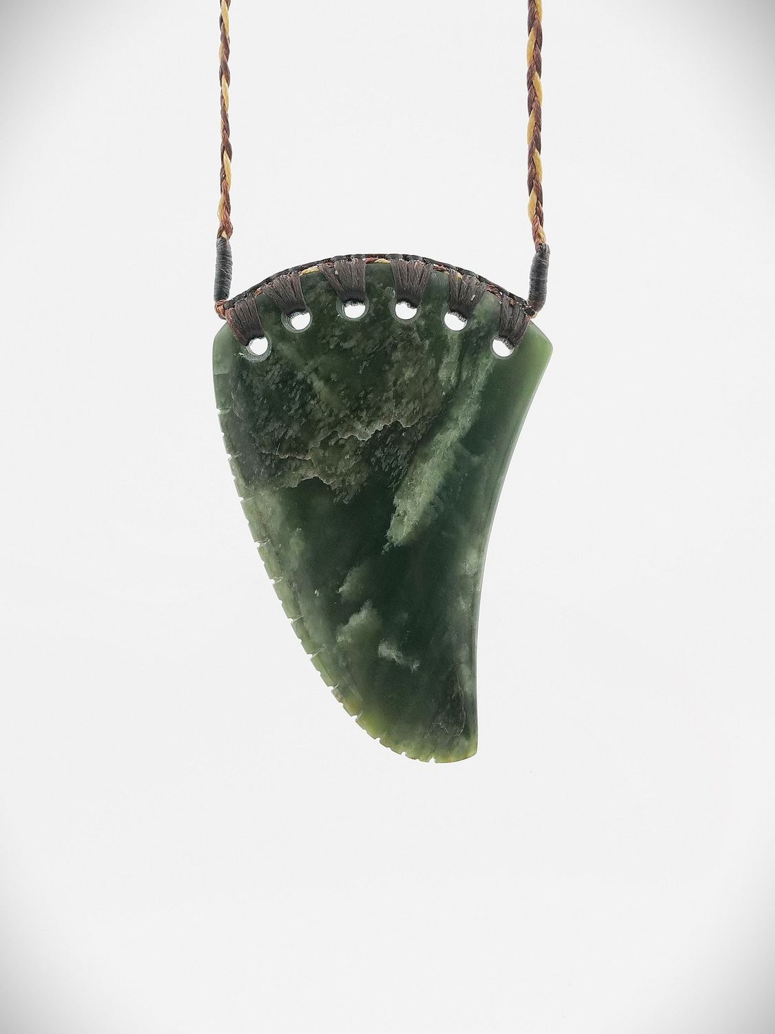 Moko Pounamu Notched Rei Niho (Tooth) NZ Genuine Kawakawa  Greenstone - Wainui