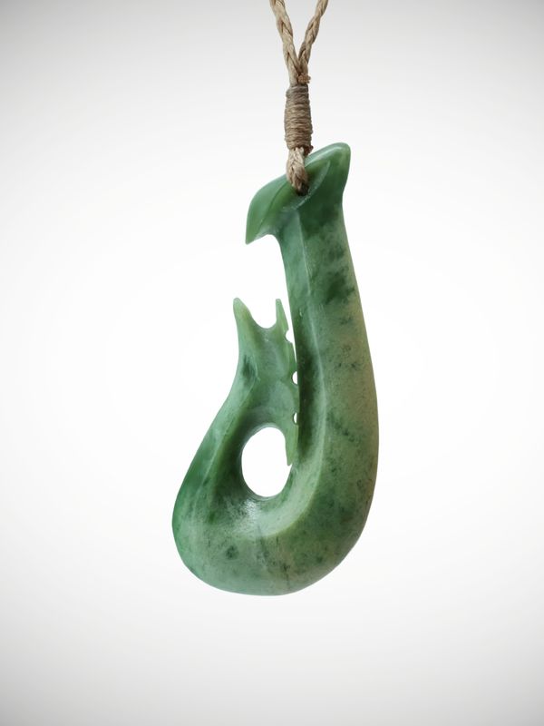 Hei Matau Pendant New Zealand Greenstone