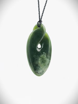 Moko Pounamu Pikorua (Twist) NZ Genuine Kawakawa Flower Greenstone - Ruatahuna