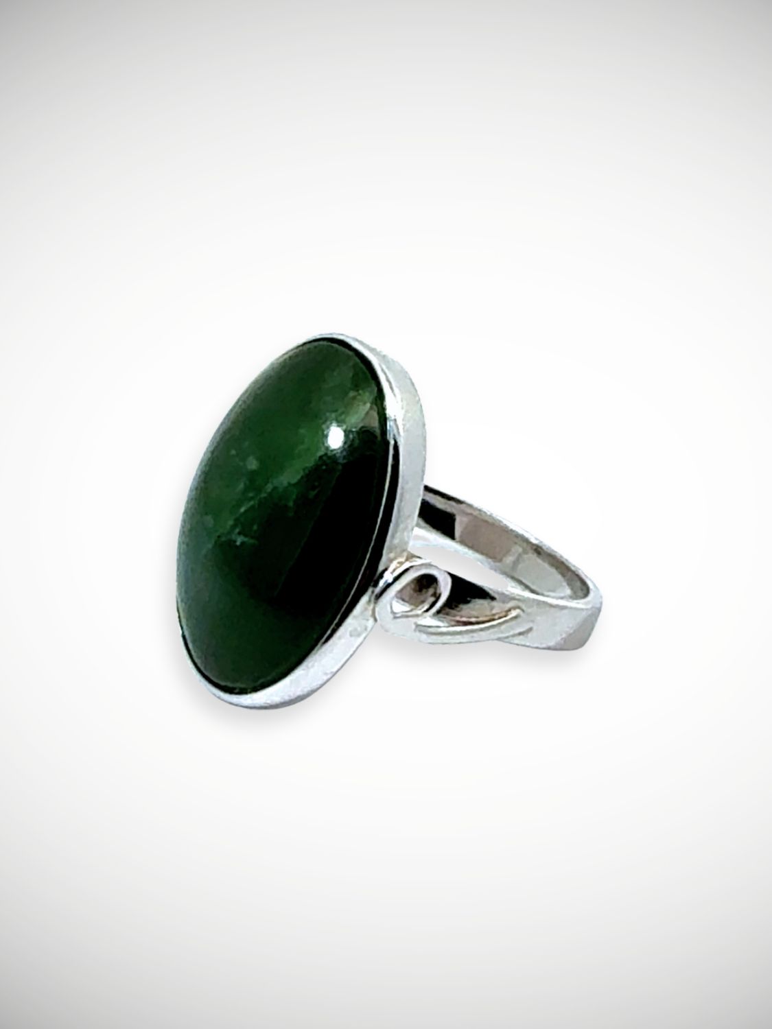 Moko Pounamu Jewellery NZ Genuine Kawakawa Pounamu & Sterling Silver Ring - Ahuroa