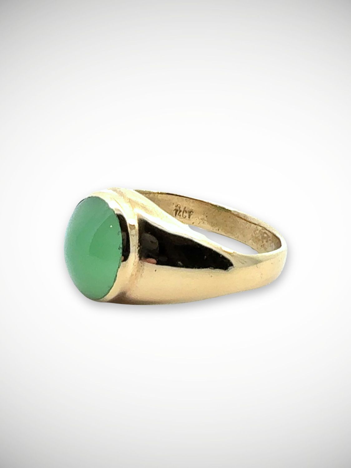 Moko Pounamu Jewellery NZ Genuine Inanga Pounamu & 14kt Gold Ring - Aratoro