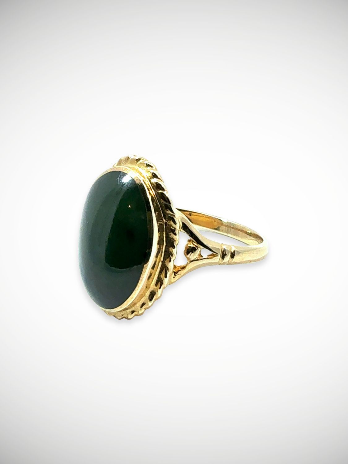 Moko Pounamu Jewellery NZ Genuine Kawakawa Pounamu & 9kt Gold Ring - Auroa