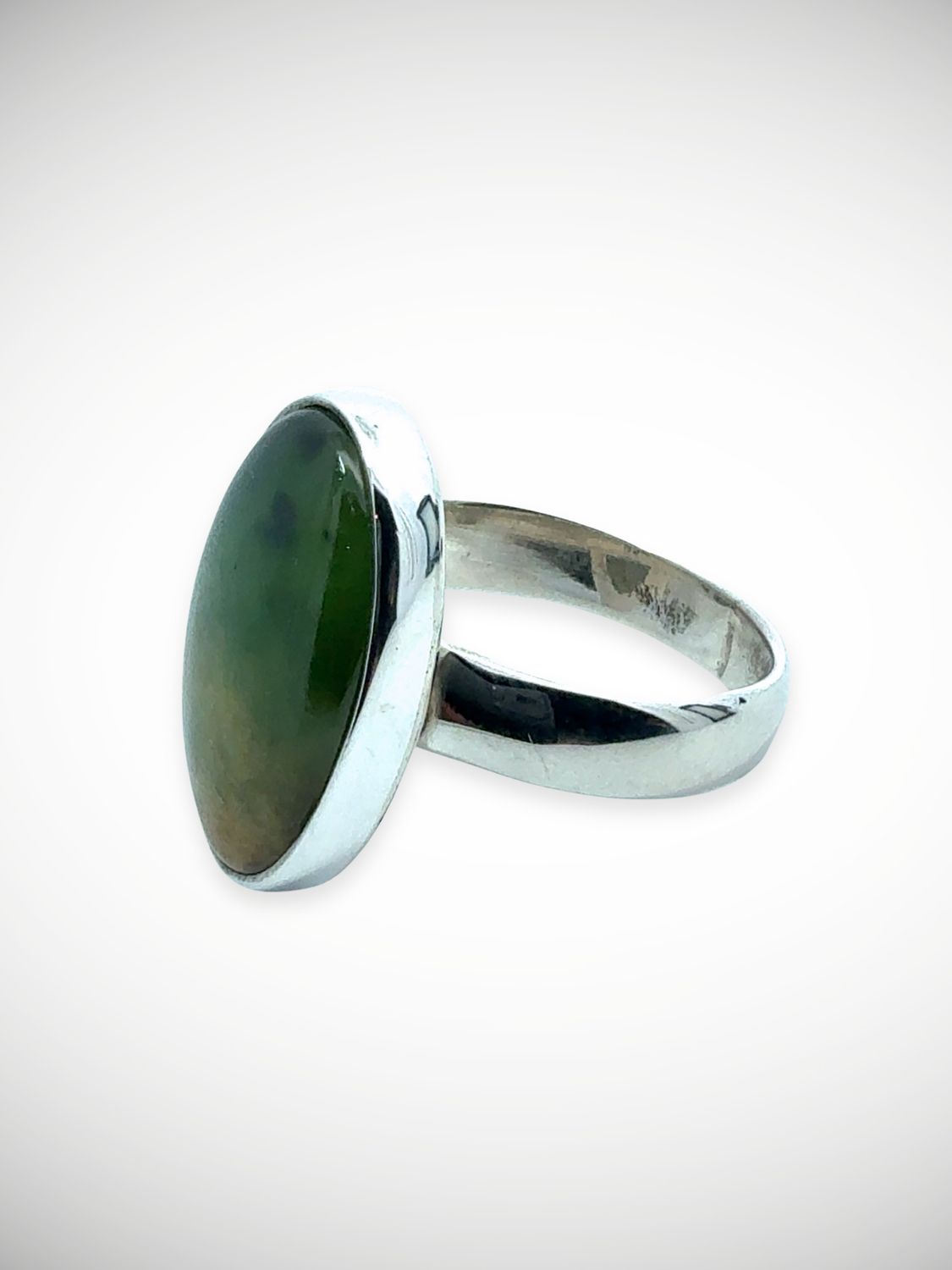 Moko Pounamu Jewellery NZ Genuine Marsden Flower Pounamu & Sterling Silver Ring - Awamangu