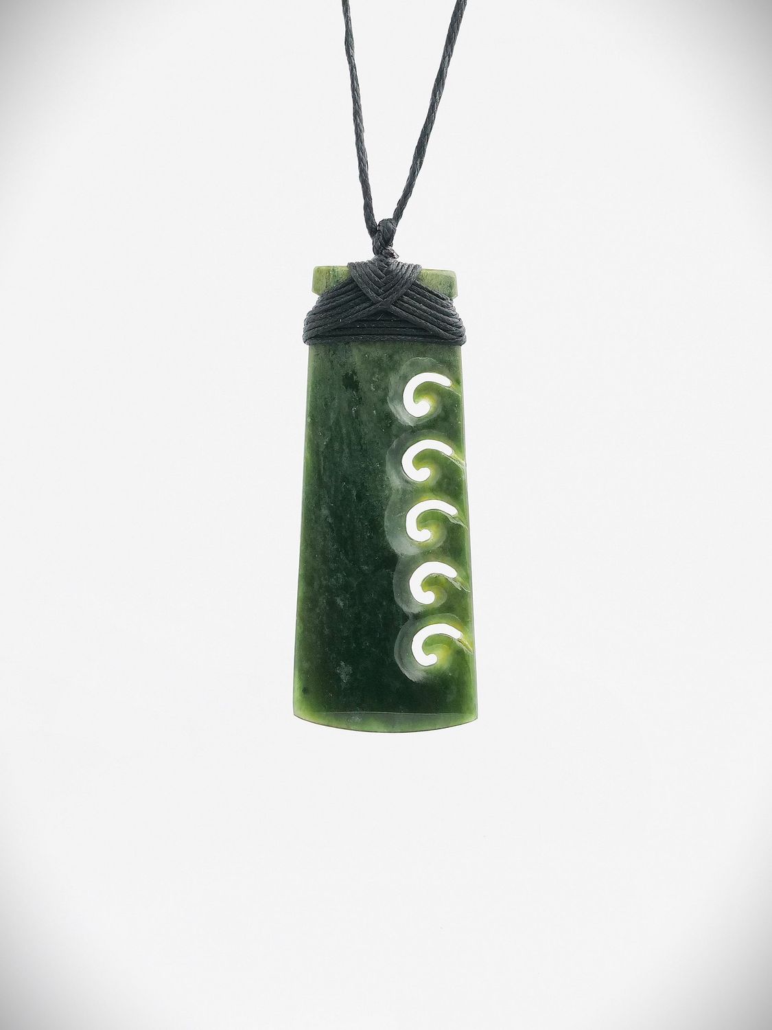 Moko Pounamu Toki NZ Genuine Kawakawa Flower Greenstone - Te Raekaihau