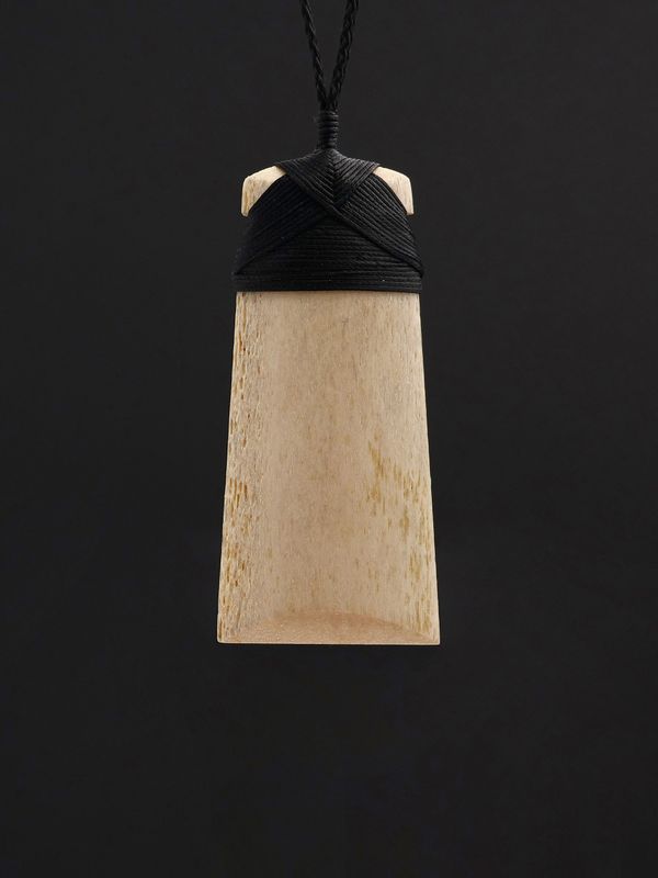 Moko Pounamu Whale Bone Carving Toki - Kauauroa