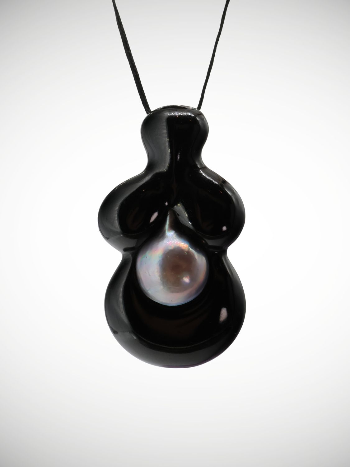 Moko Pounamu Australian Black Jade & Tahitian Pearl Pendant - Kaimanawa