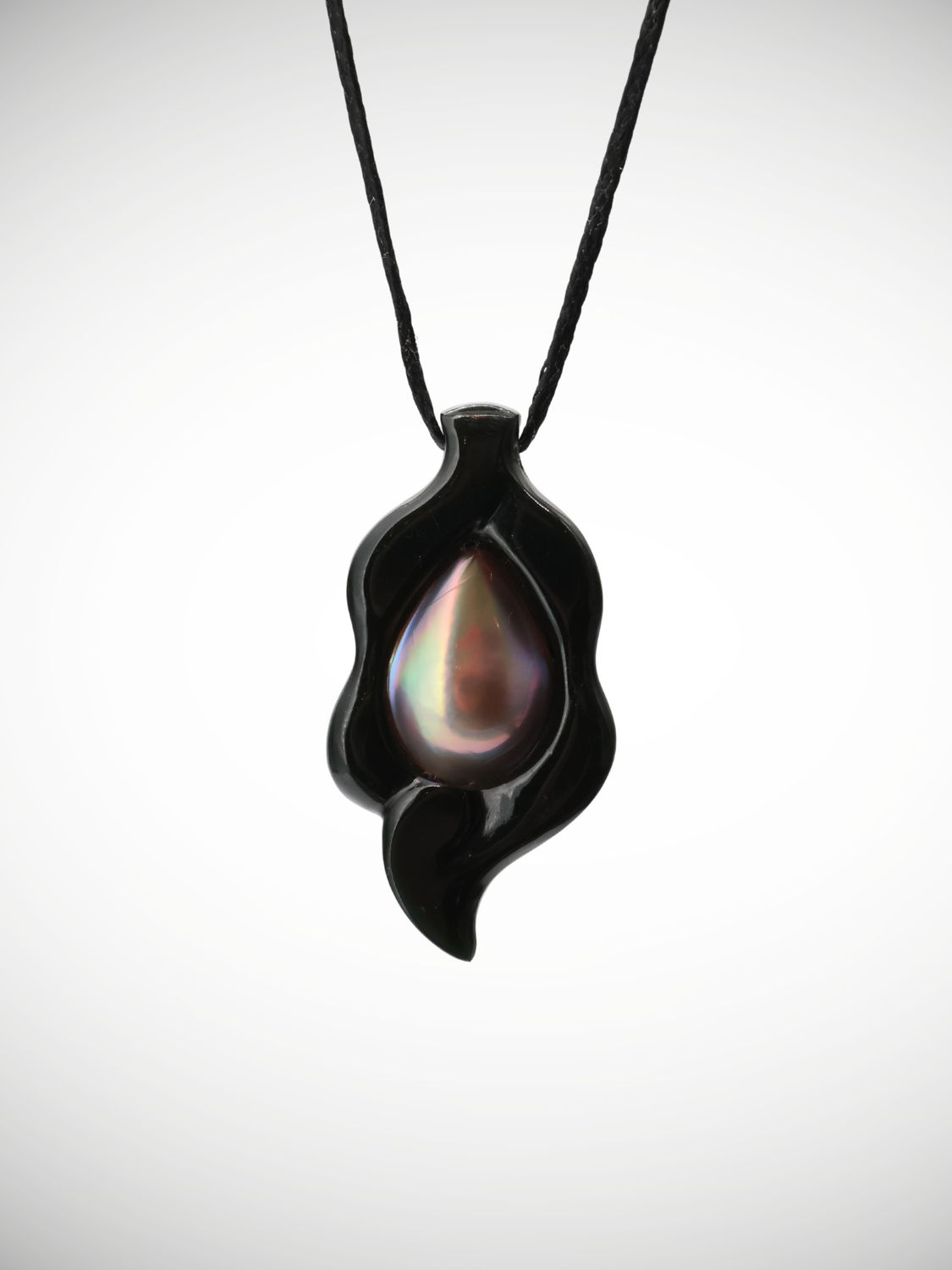 Moko Pounamu Australian Black Jade & Tahitian Pearl Pendant - Kairaki