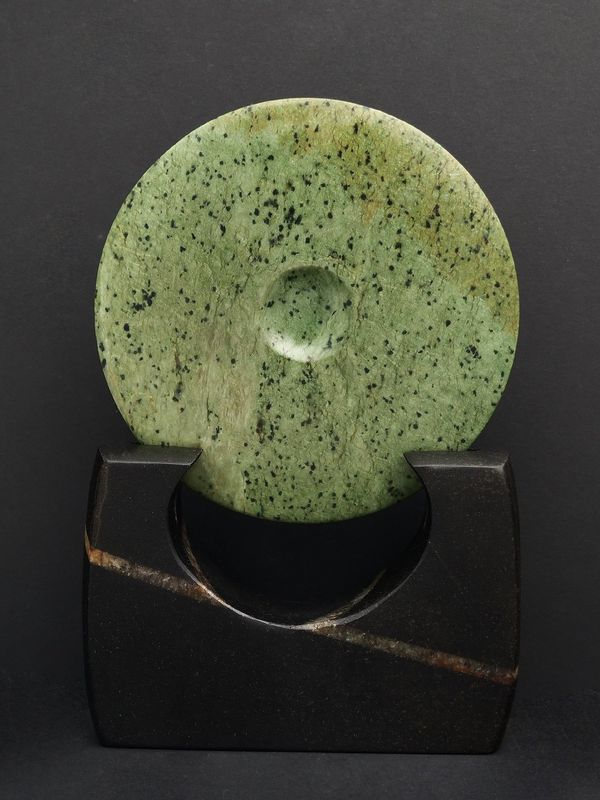 Moko Pounamu Porohita (Disc) Sculpture NZ Genuine Kokopu Greenstone - Matawai