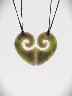 Moko Pounamu Split Heart NZ Genuine Totoweka Greenstone -  Hoa Pai