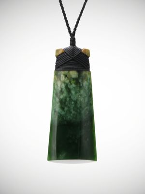 Moko Pounamu Toki Genuine  NZ Kawakawa Flower Greenstone - Aratika