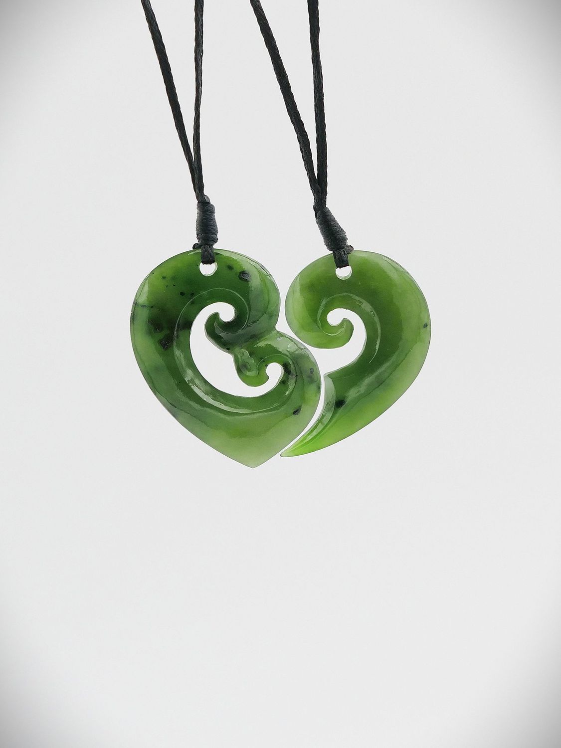 Moko Pounamu Split Heart NZ Genuine Kawakawa Greenstone - Kaiti