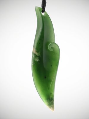 Moko Pounamu Artistic Leaf Genuine NZ Kahurangi Flower Greenstone - Awakino