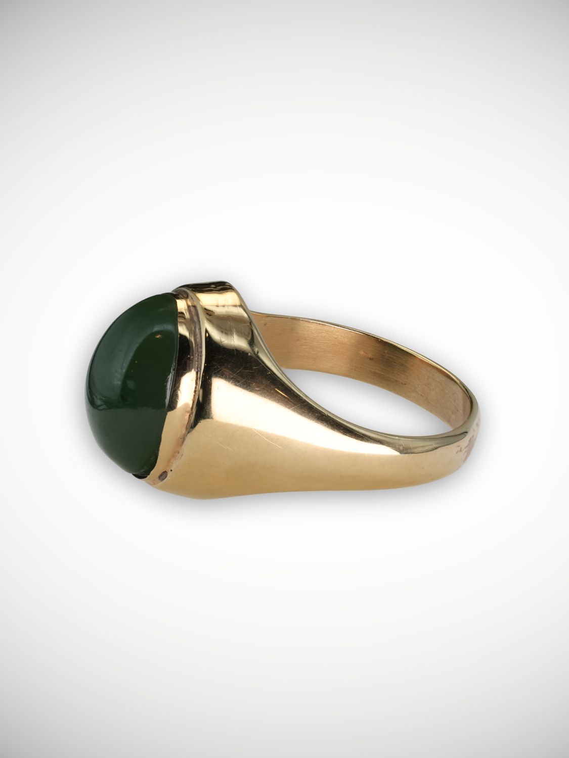 Moko Pounamu Genuine NZ Kawakawa Greenstone & 9ct Gold Ring - Hiwinui