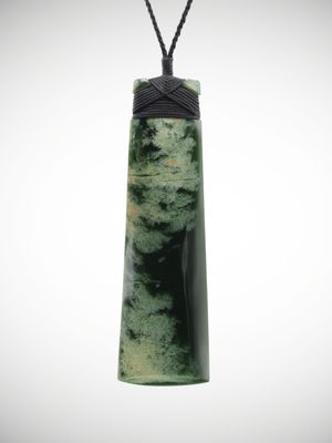 Moko Pounamu Toki NZ Genuine Kawakawa Flower Greenstone - Kaihiku