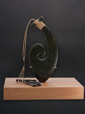 Moko Pounamu Matau (Hook) Sculpture NZ Genuine Tangiwai Greenstone - Omaka