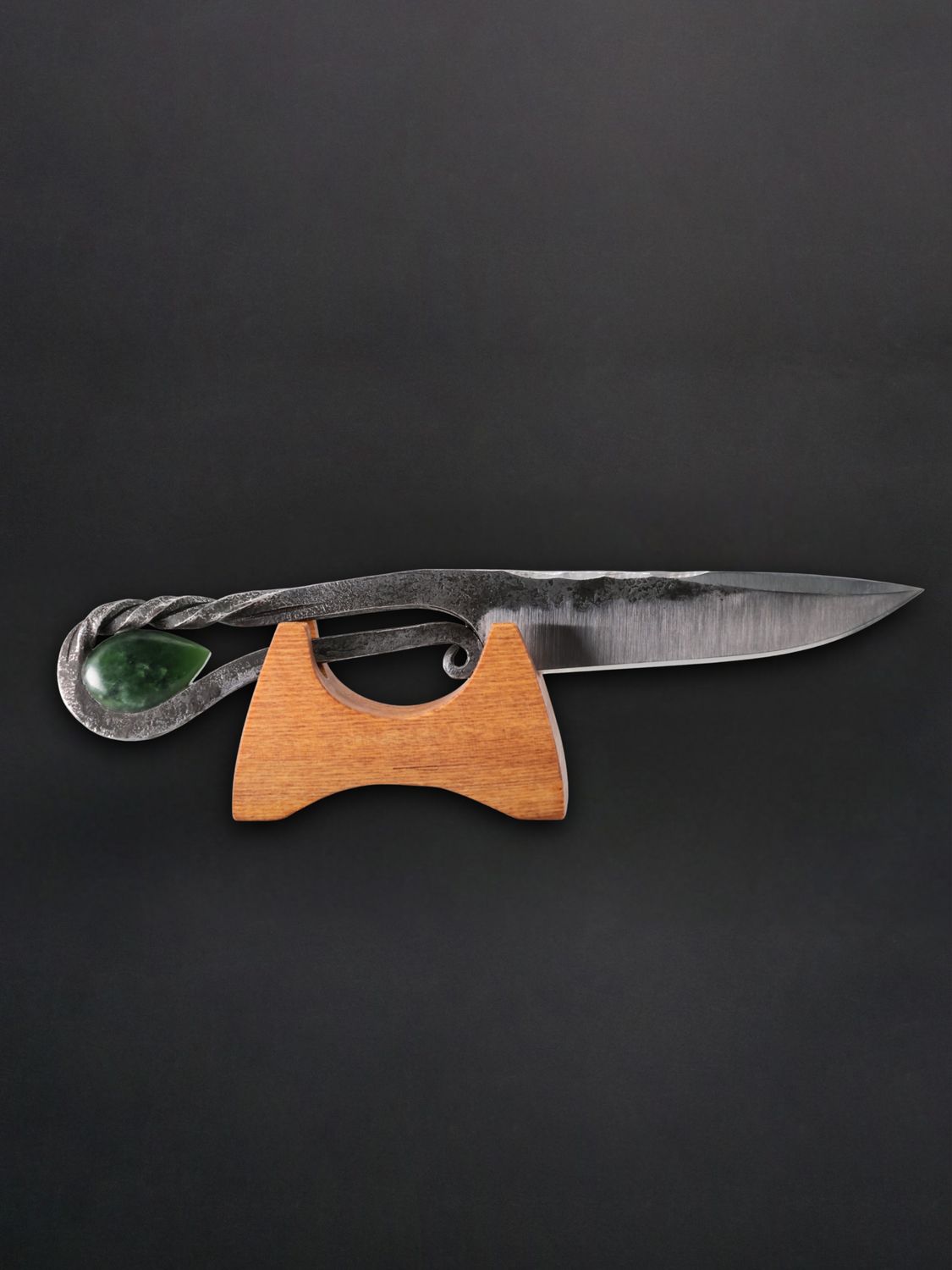 Moko Pounamu Knife Genuine NZ Kawakawa Greenstone - Ikawai