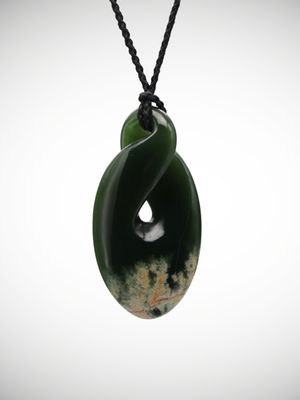 Moko Pounamu Single Pikorua Genuine  NZ Kawakawa Flower Greenstone - Kaiparoro