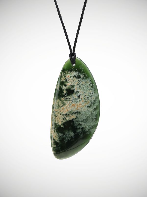 Moko Pounamu Roimata (Teardrop) NZ Genuine Kawakawa Flower Greenstone - Awaiti
