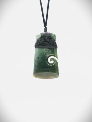 Moko Pounamu Toki NZ Genuine Kokopu Greenstone - Iwitea