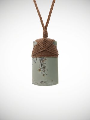 Moko Pounamu Toki Genuine NZ Inanga Greenstone - Kihikihi