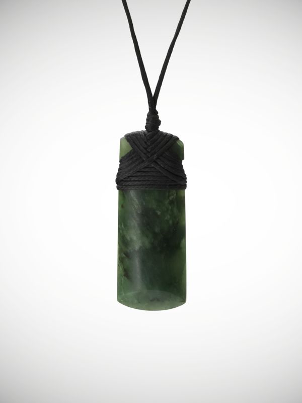 Moko Pounamu Toki Genuine NZ Kawakawa Greenstone - Kaitawa