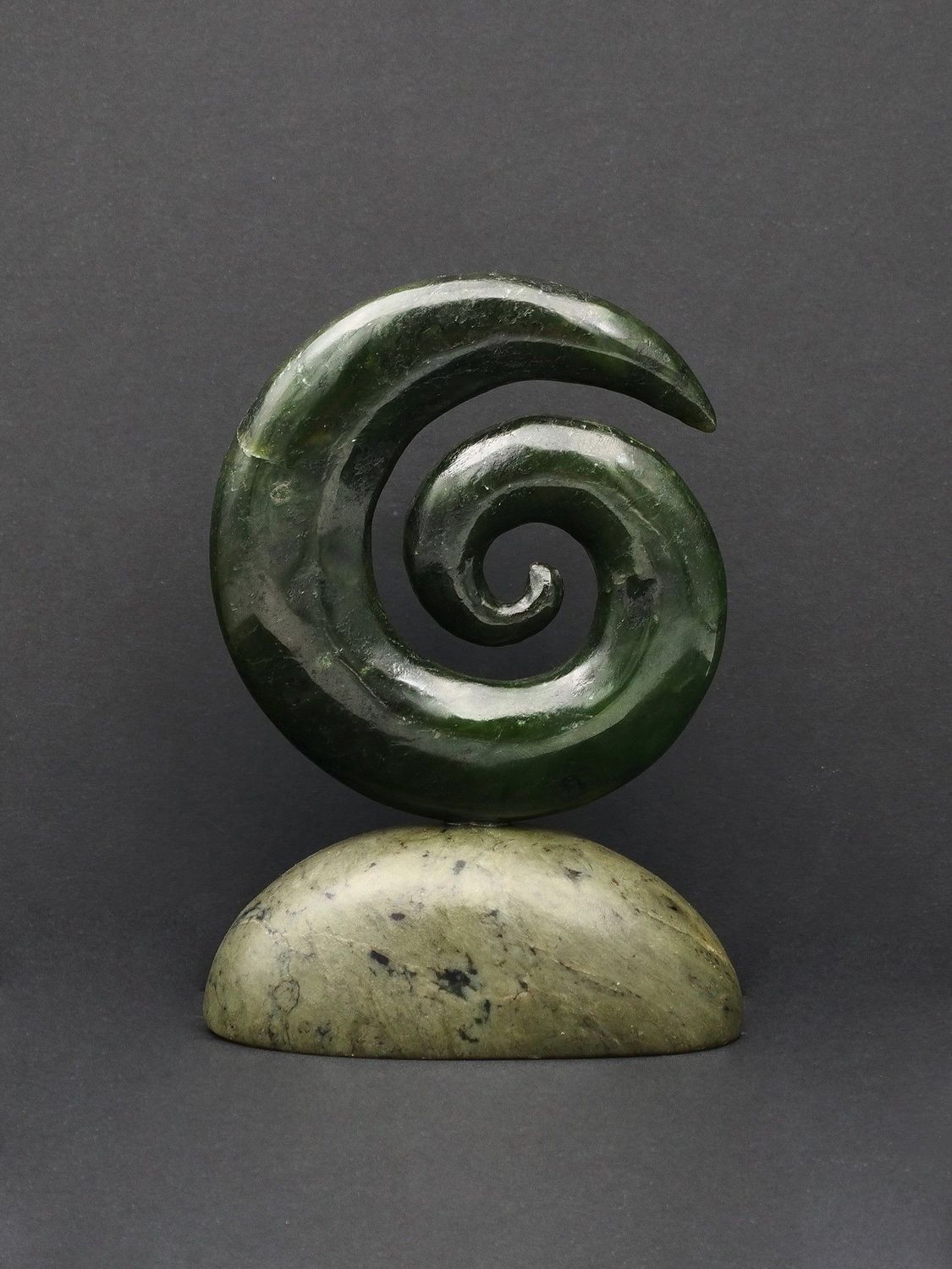 Moko Pounamu Koru NZ Genuine Kawakawa Greenstone - Paretai