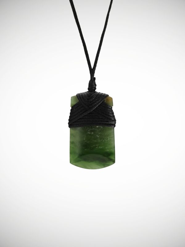 Moko Pounamu Toki Genuine NZ Kawakawa Greenstone - Kuranui