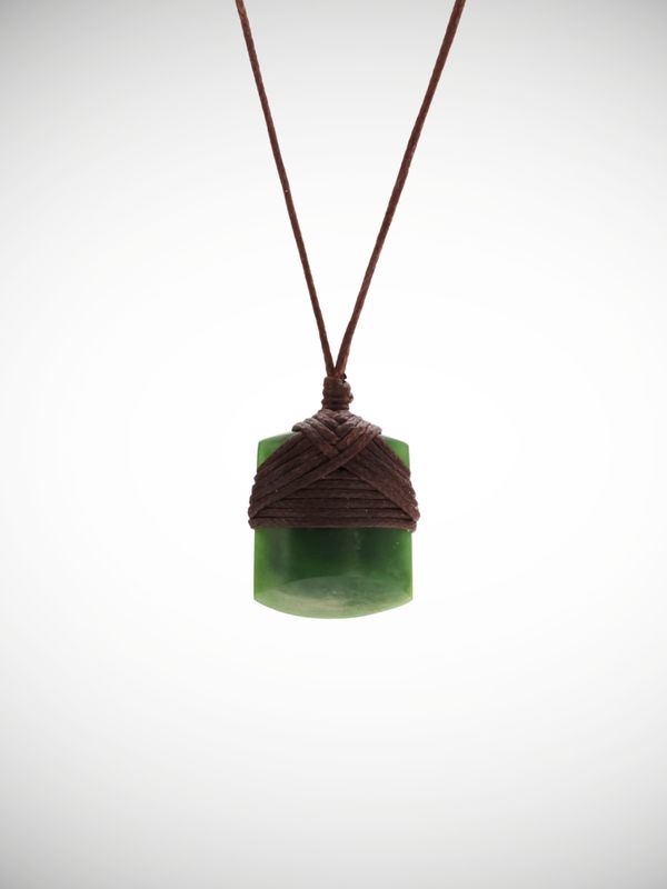 Moko Pounamu Toki Genuine NZ Marsden Flower Greenstone - Makowhai