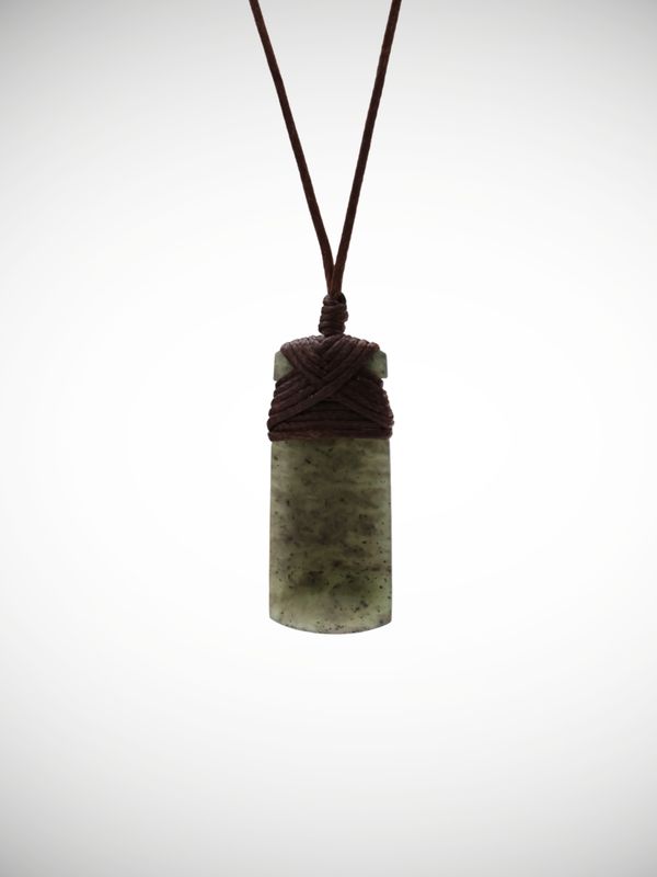 Moko Pounamu Toki Genuine NZ Kawakawa Greenstone - Mangahouhounui