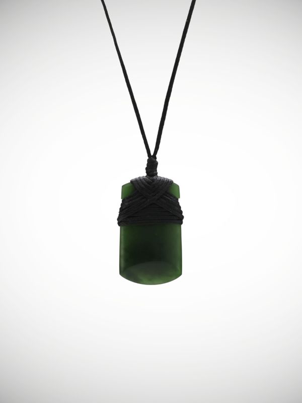 Moko Pounamu Toki Genuine NZ Kawakawa Greenstone - Mangakura