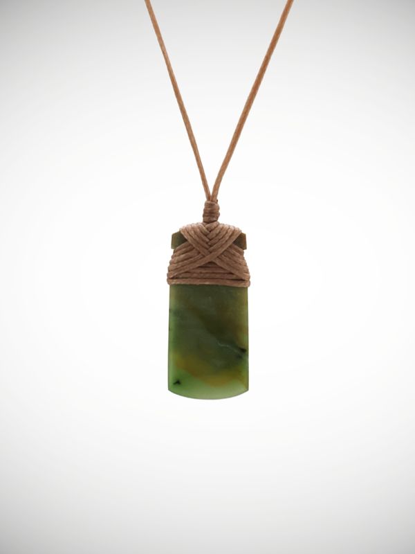 Moko Pounamu Toki Genuine NZ Inanga Greenstone - Mangamahoe