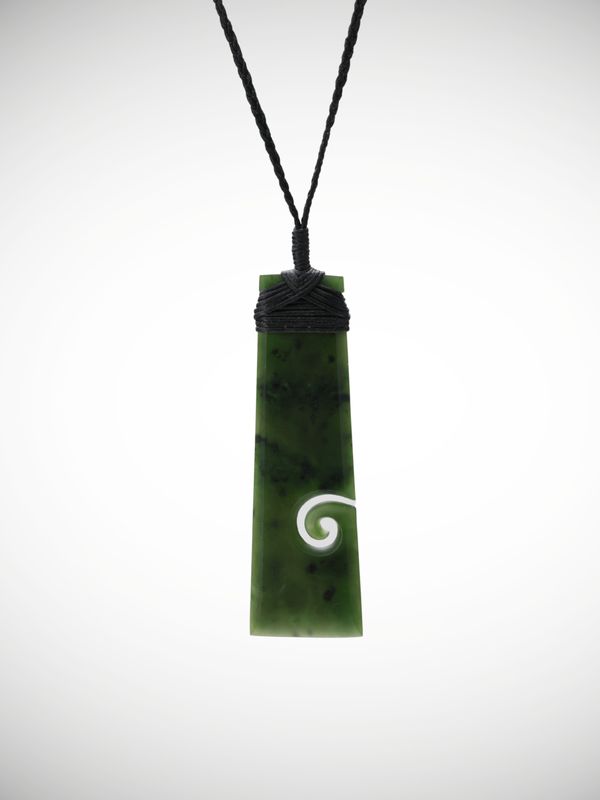Moko Pounamu Toki with Koru Genuine NZ Kawakawa Greenstone - Mangamutu