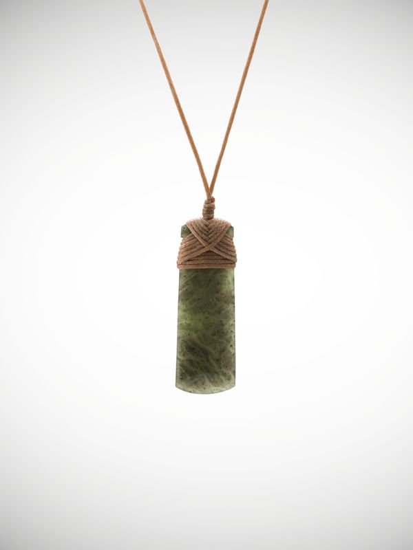 Moko Pounamu Toki Genuine NZ Kawakawa Greenstone - Mangaohae