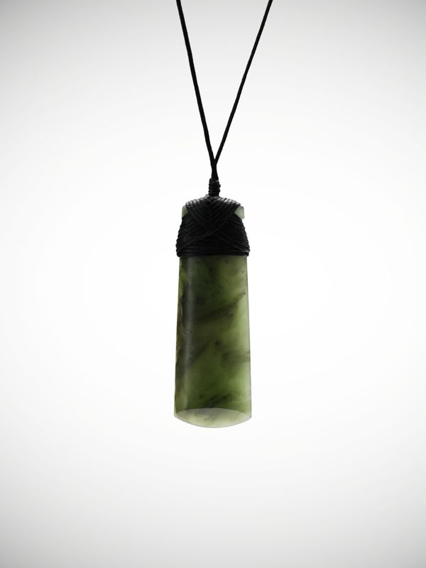 Moko Pounamu Toki Genuine NZ Kawakawa Greenstone - Mangaonoho