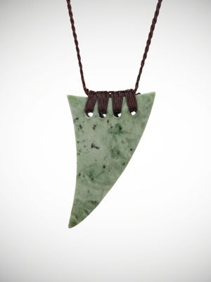 Moko Pounamu Rei Niho NZ Genuine Kahotea Greenstone - Houipapa Moko Pounamu Rei Niho NZ Genuine Kahotea Greenstone - Houipapa