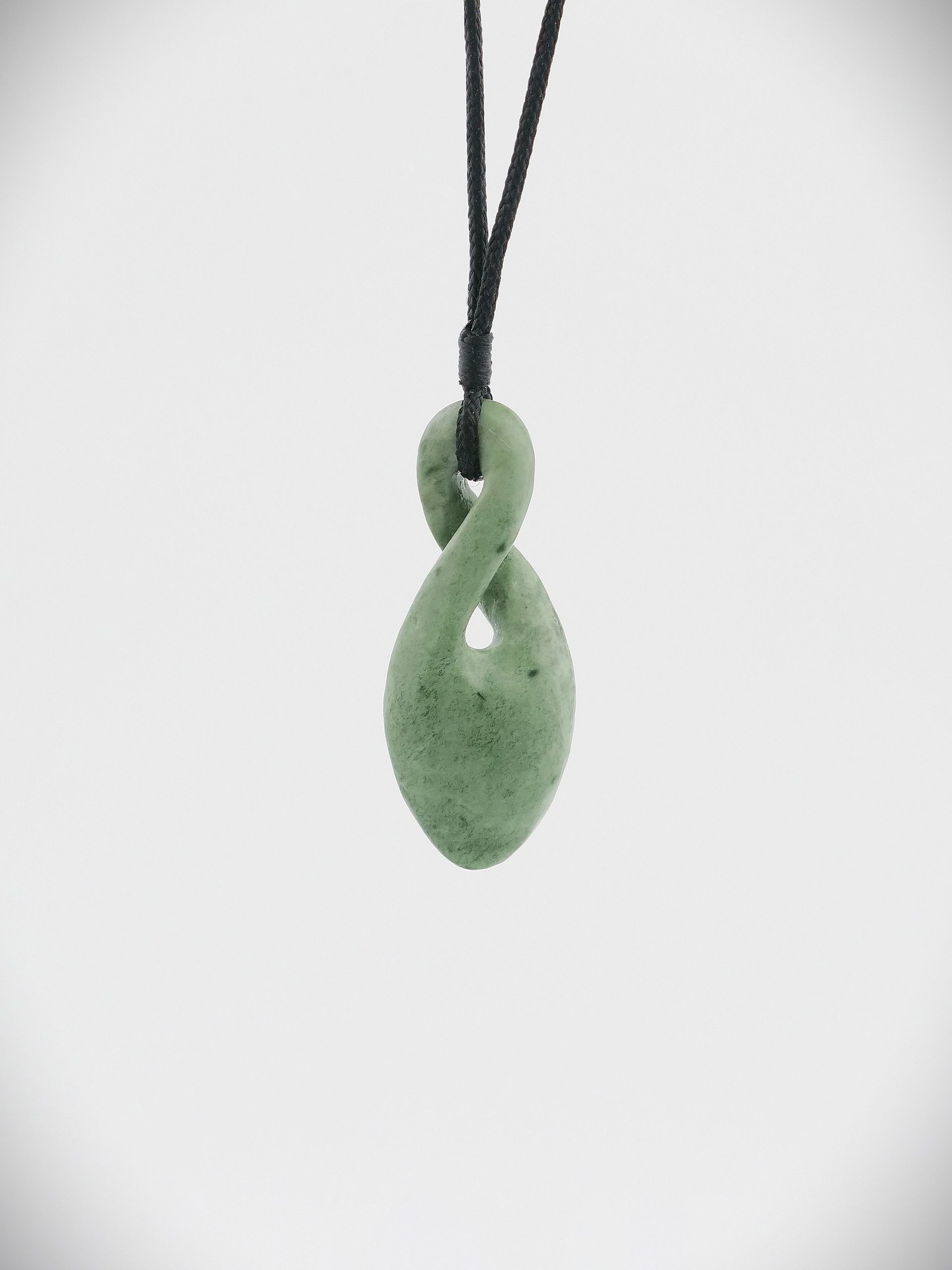 Moko Pounamu Single Pikorua (Twist) NZ Genuine Auhunga Greenstone - Mangahanea