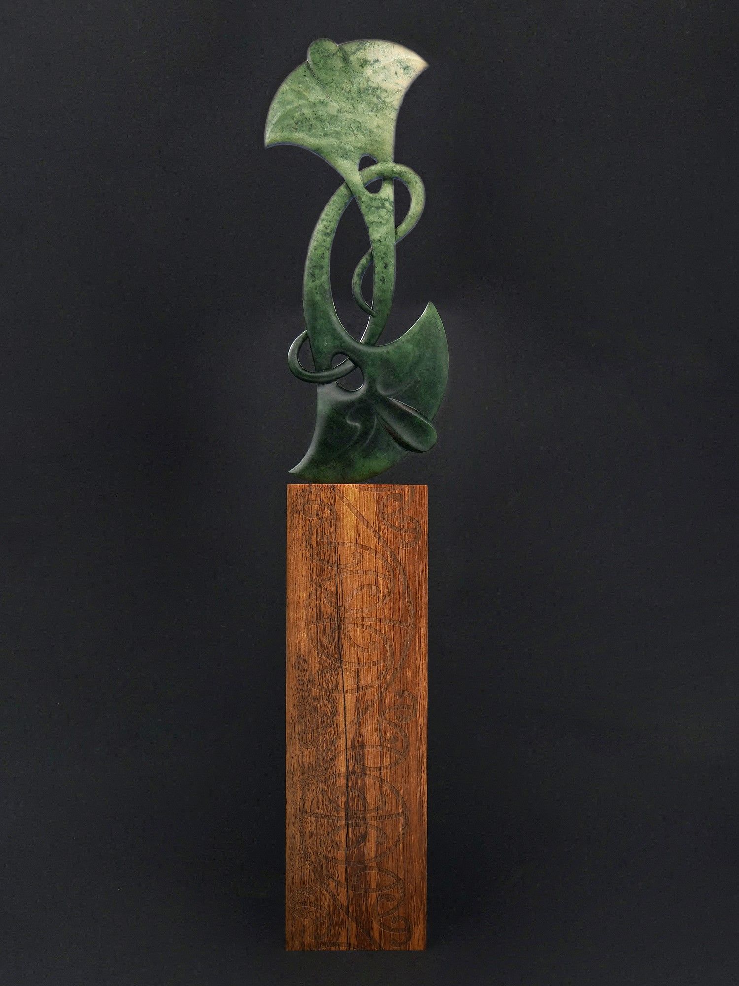 Moko Pounamu Te Whai Rahi (Manta Ray) NZ Genuine Marsden Flower Greenstone - Onioni Te Whai Rahi