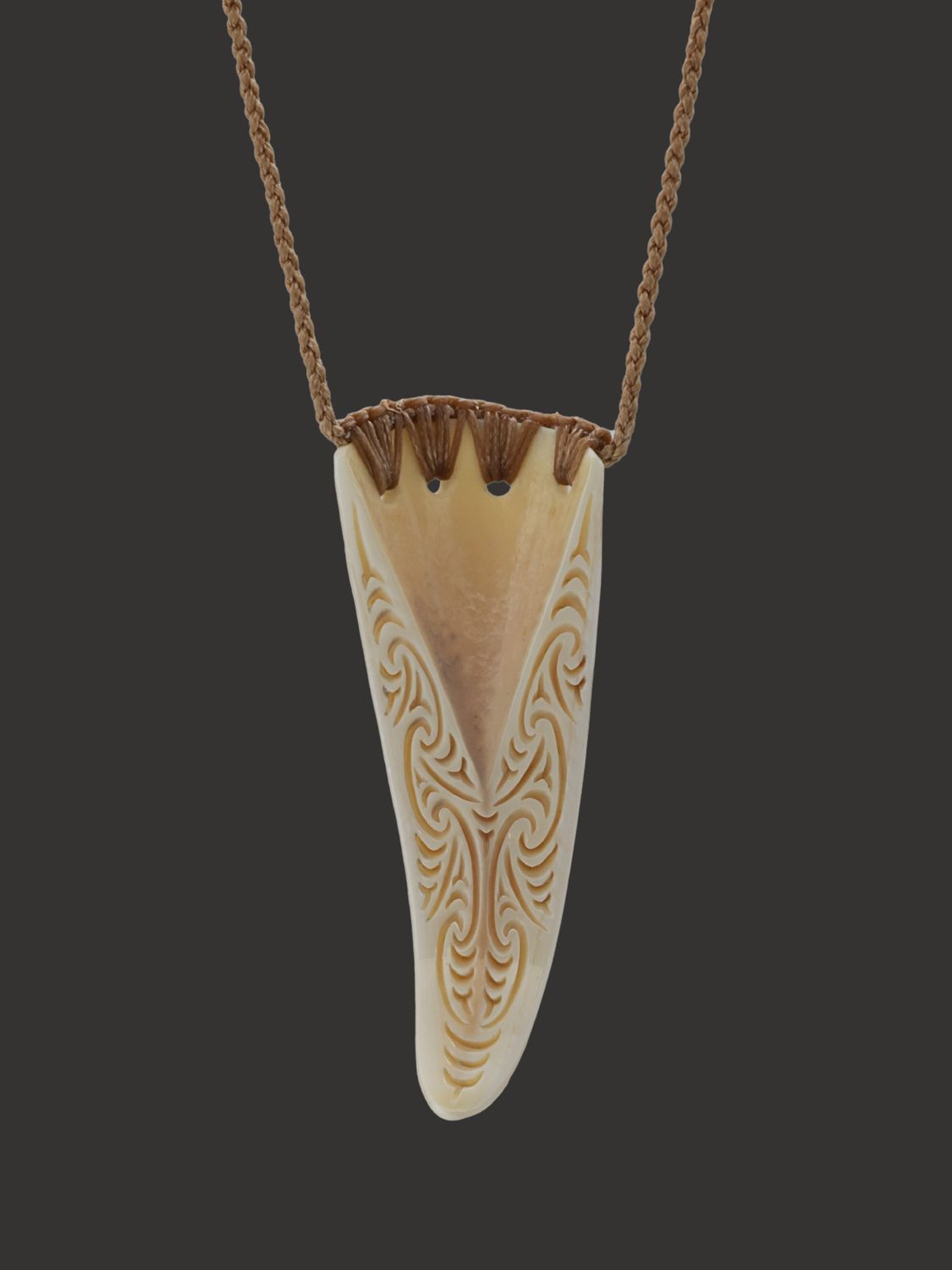 Moko Pounamu Rei Puta Paraoa Genuine Whale Bone Carving - Wainoni