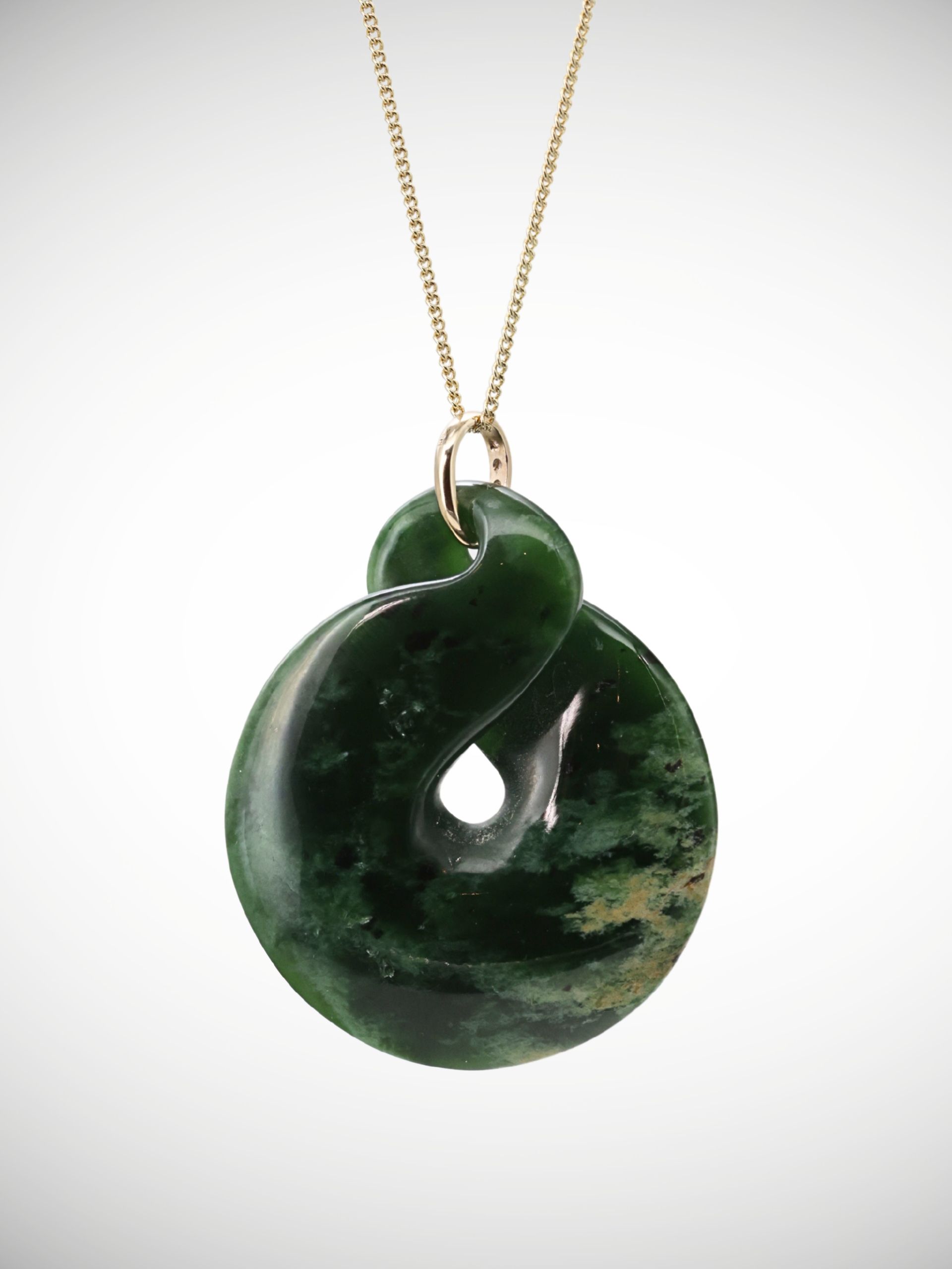 Moko Pounamu Pikorua (Twist) NZ Genuine Kawakawa Flower Greenstone & 9ct Gold & Diamond - Mangapai