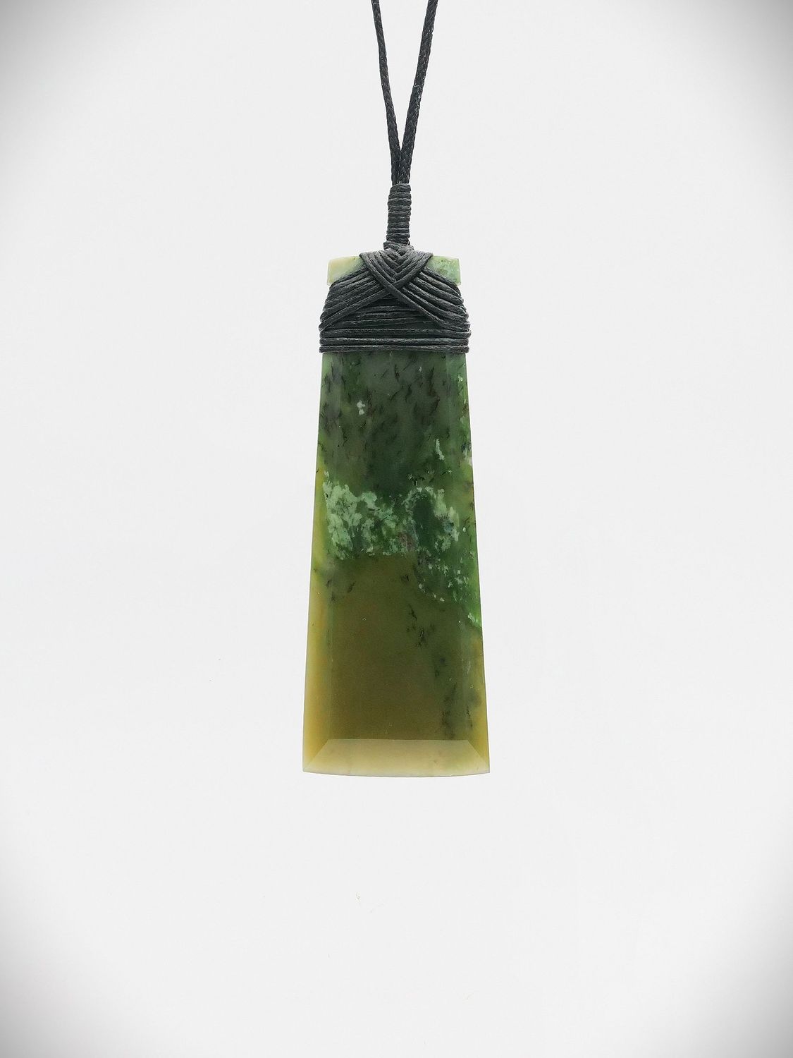 Moko Pounamu Toki NZ Genuine Hapopo Greenstone - Umuariki