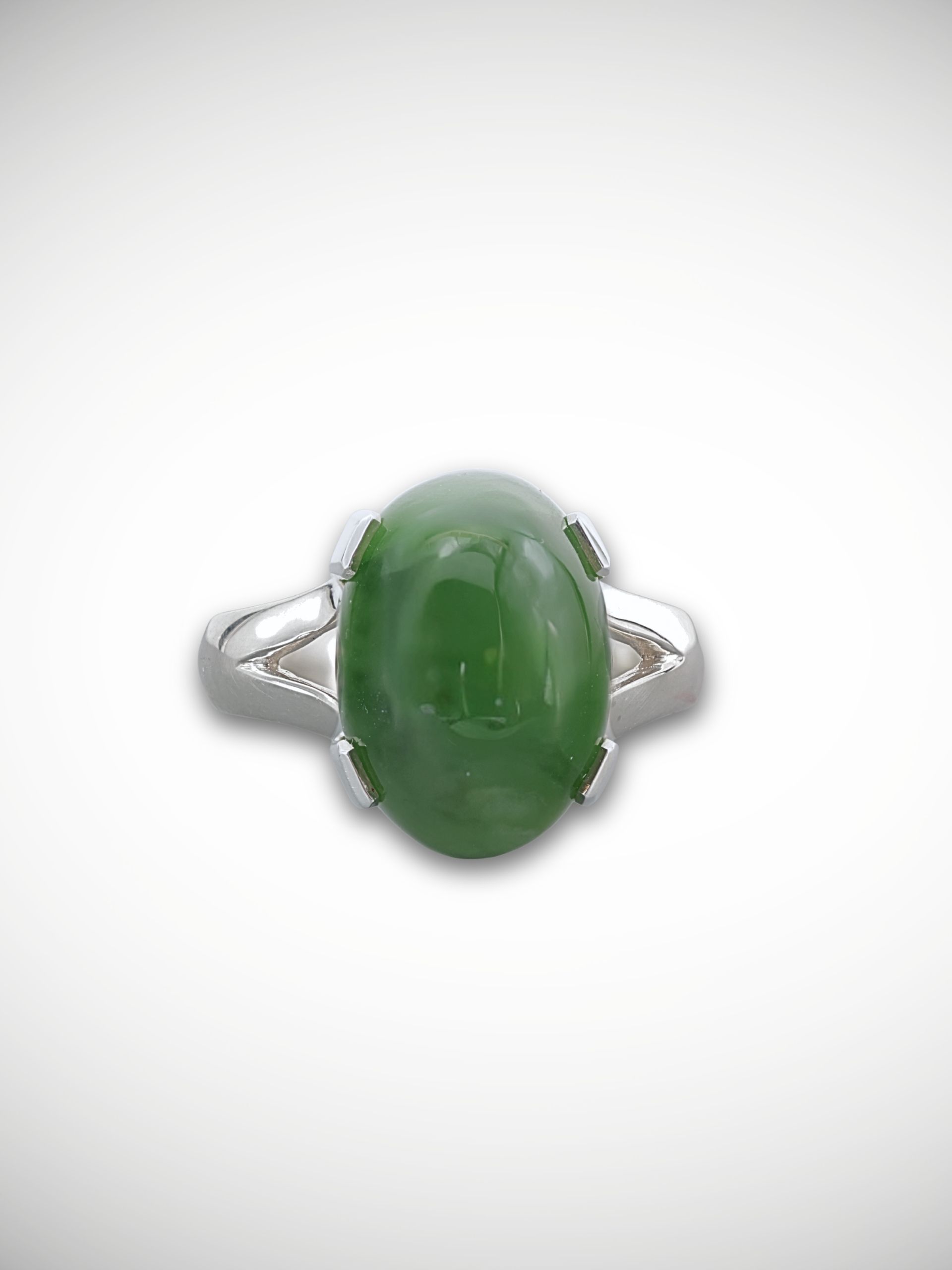 Moko Pounamu Genuine NZ Kawakawa Greenstone & Sterling Silver Ring - Makaranui