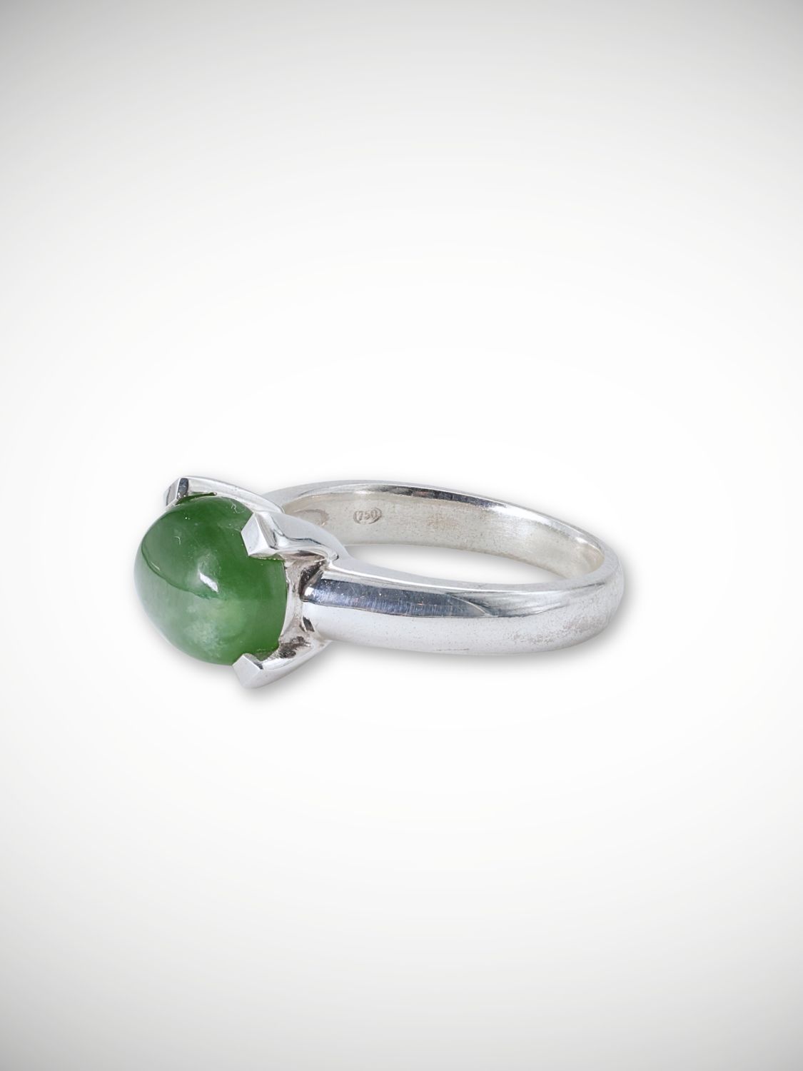 Moko Pounamu Genuine NZ Kawakawa Greenstone & Sterling Silver Ring - Makikihi Moko Pounamu Genuine NZ Kawakawa Greenstone & Sterling Silver Ring - Makikihi