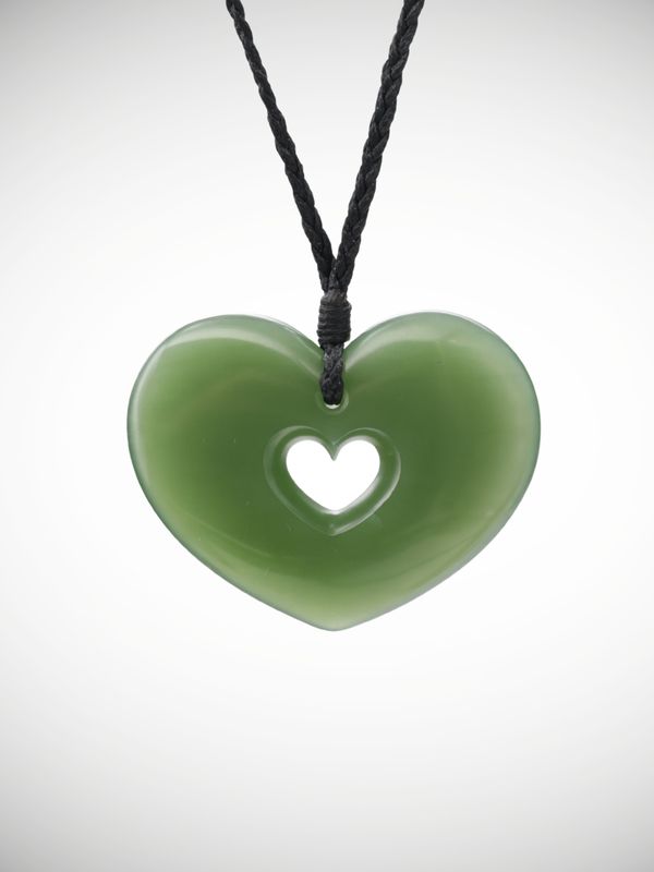 Moko Pounamu Double Heart Genuine NZ Inanga Greenstone - Mangahoe