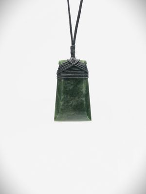 Moko Pounamu Toki NZ Genuine Hapopo Greenstone - Waihau