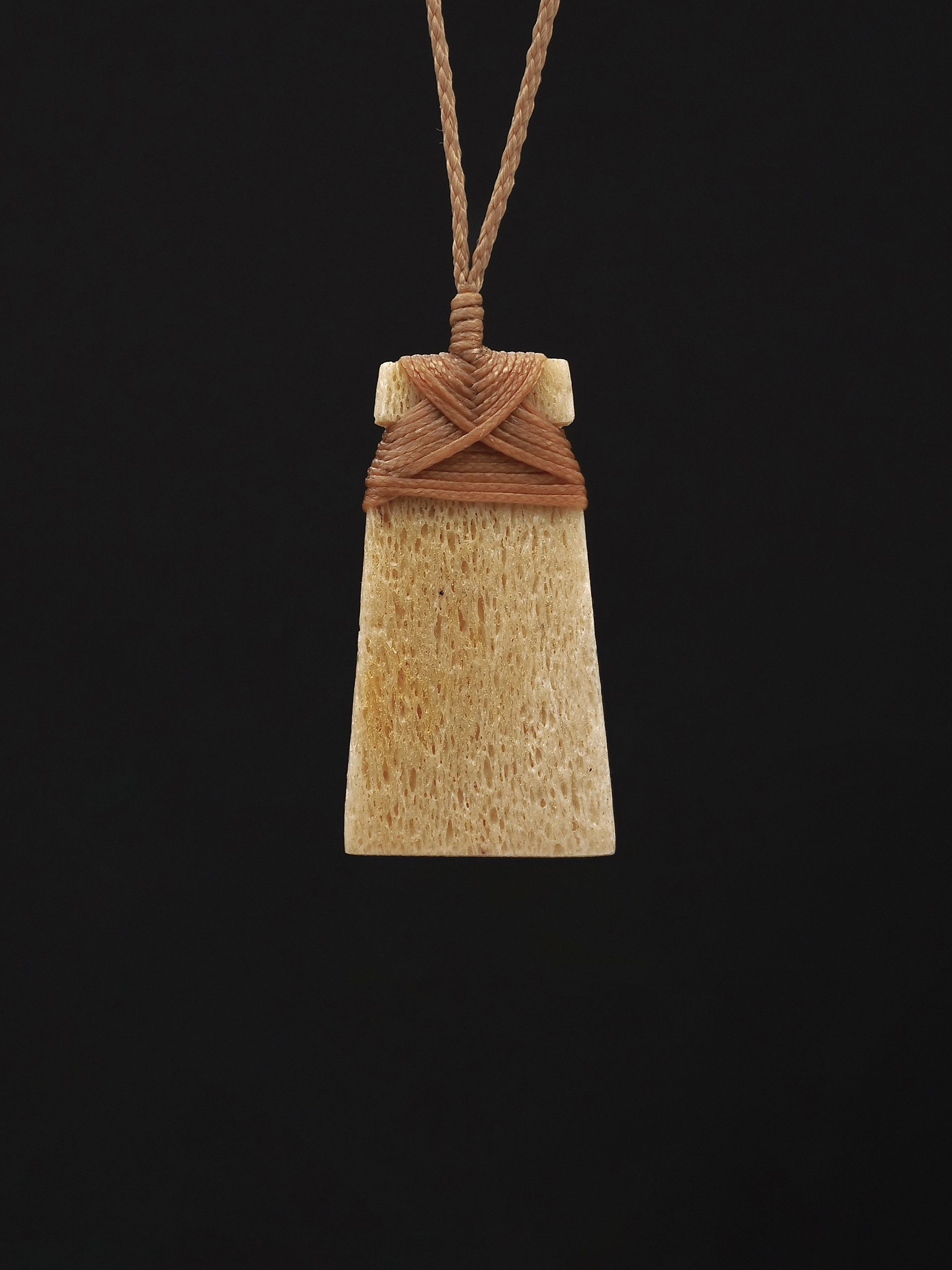 Moko Pounamu, Toki Genuine Whale Bone Carving - Okuti