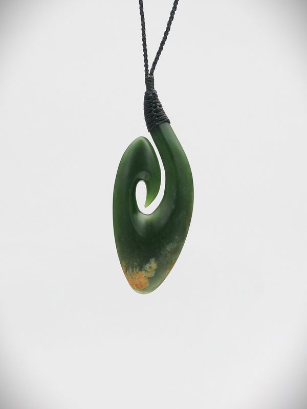 Moko Pounamu Hei Matau (Hook) NZ Genuine Marsden Flower Greenstone - Raukumara