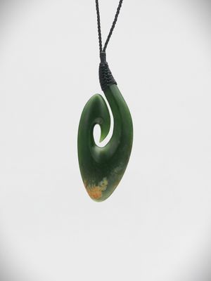 Moko Pounamu Hei Matau (Hook) NZ Genuine Marsden Flower Greenstone - Raukumara