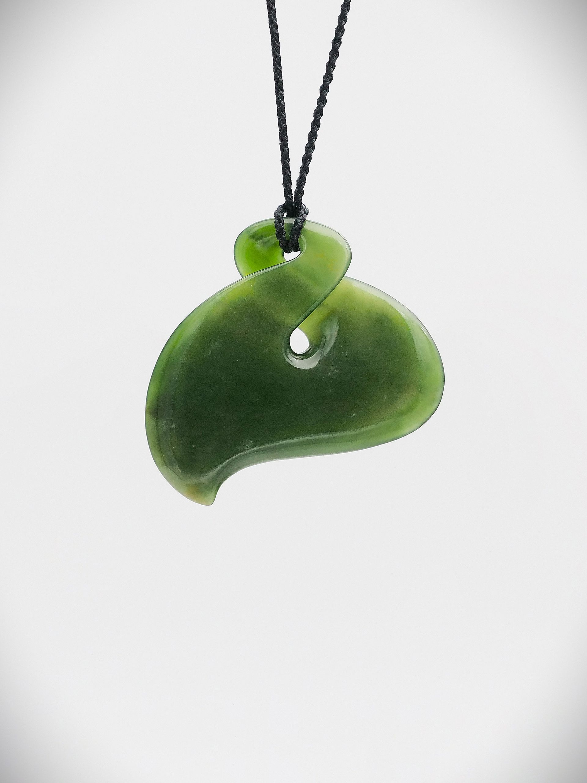 Moko Pounamu Pikorua (Twist) NZ Genuine Kahurangi Flower Greenstone - Pahaoa