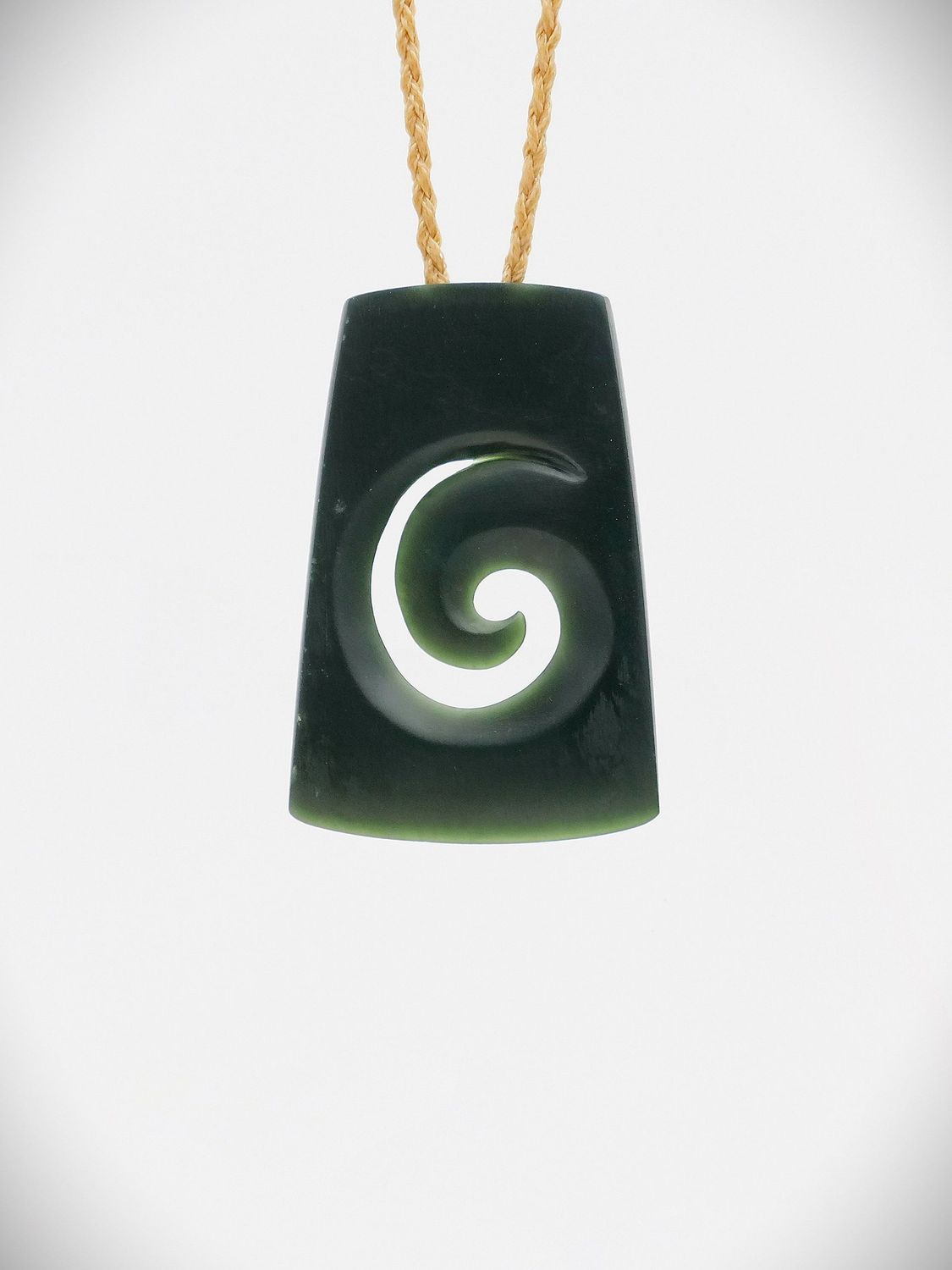 Moko Pounamu Koru NZ Genuine Kawakawa Greenstone - Raukumara Moko Pounamu Koru NZ Genuine Kawakawa Greenstone - Raukumara